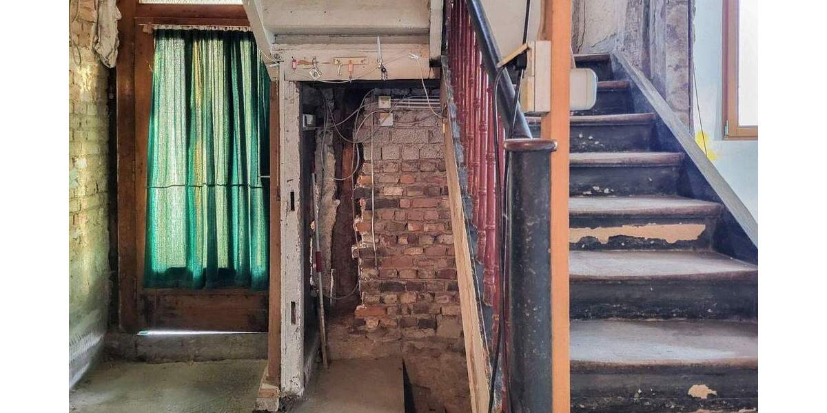 Einfamilienhaus Dausenau - 6 Zimmer, 140 m&sup2;, 79.000&euro; | Angebot:25691927