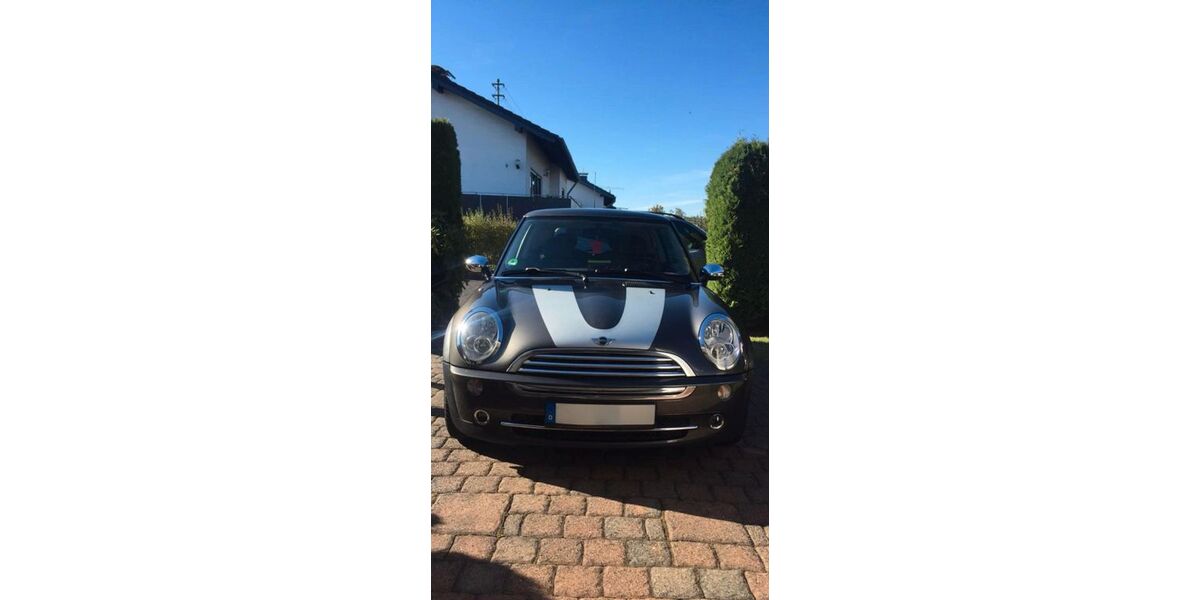 Mini ONE 256.000 km 2.450 &euro; Isenburg 56271