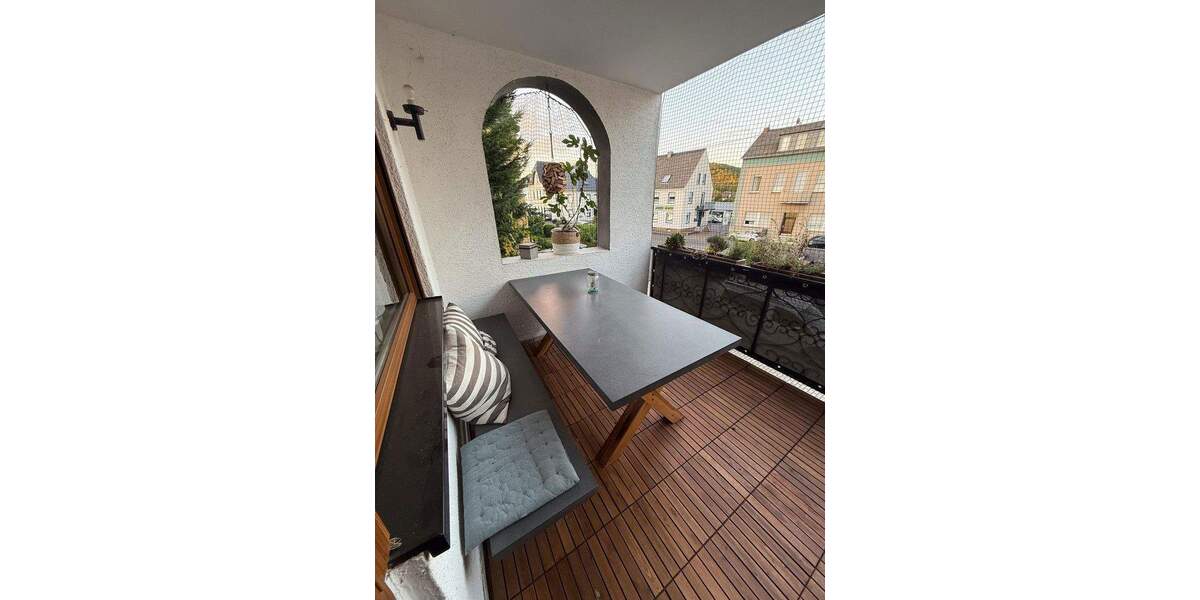 Etagenwohnung Rheinbrohl - 2 Zimmer, 93 m&sup2;, 174.000&euro; | Angebot:25787224