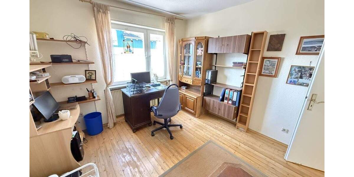 Einfamilienhaus Wirges - 6 Zimmer, 155 m&sup2;, 249.000&euro; | Angebot:25666033