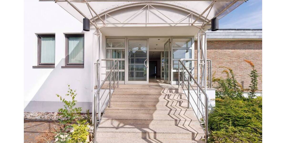 Einfamilienhaus Remagen Oberwinter - 2 Zimmer, 730 m&sup2;, 1.150.000&euro; | Angebot:25796650