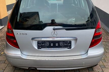 Mercedes-Benz A 200 217.996 km 1.700 &euro; Koblenz 56072