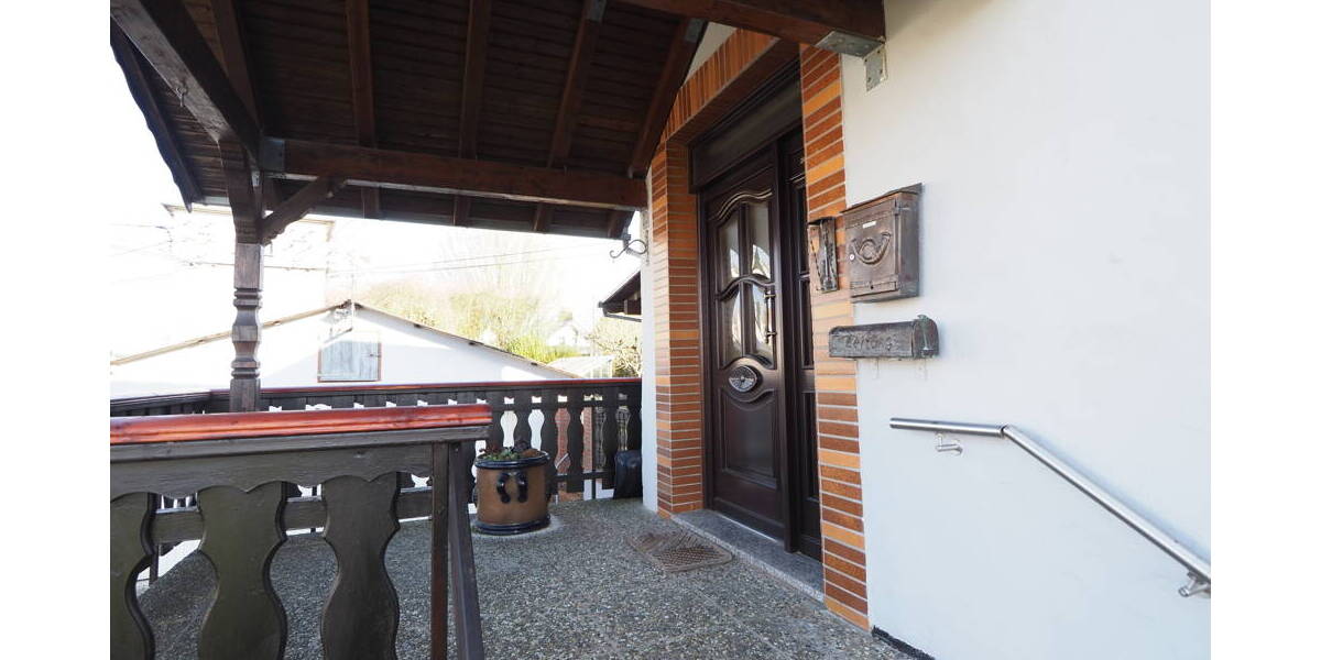 Einfamilienhaus Ransbach-Baumbach Baumbach - 8 Zimmer, 180 m&sup2;, 339.000&euro; | Angebot:25938064