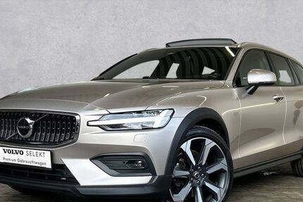 Volvo V60 Cross Country 47.200 km 37.890 &euro; Koblenz/Gwb. Arenberg 56077