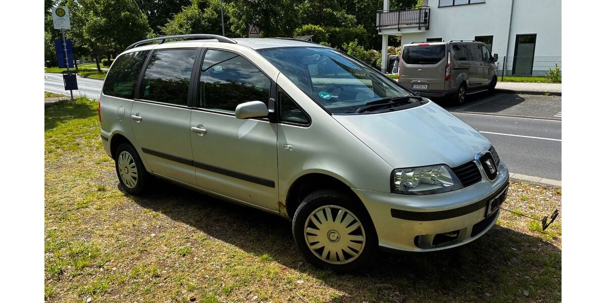 Seat Alhambra 224.000 km 1.500 &euro; Neuwied 56564