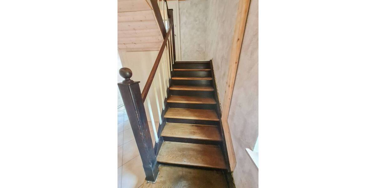 Einfamilienhaus Rüscheid - 8 Zimmer, 200 m&sup2;, 295.000&euro; | Angebot:25691878