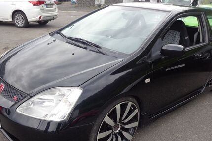 Honda Civic 261.500 km 5.995 &euro; Remagen-Oberwinter 53424