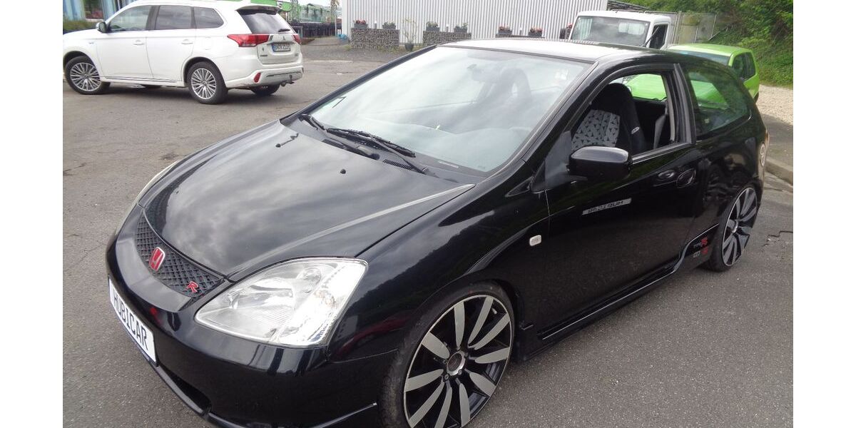 Honda Civic 261.500 km 5.995 &euro; Remagen-Oberwinter 53424
