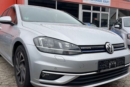 VW Golf 221.923 km 7.980 &euro; Kruft 56642