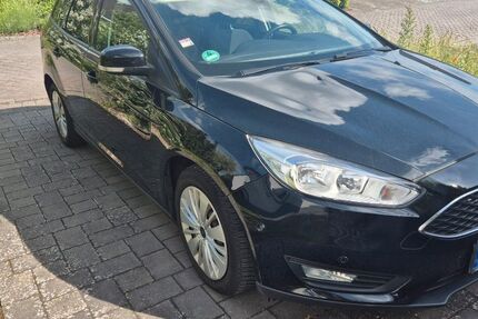 Ford Focus 140.323 km 6.900 &euro; Filsen 56341