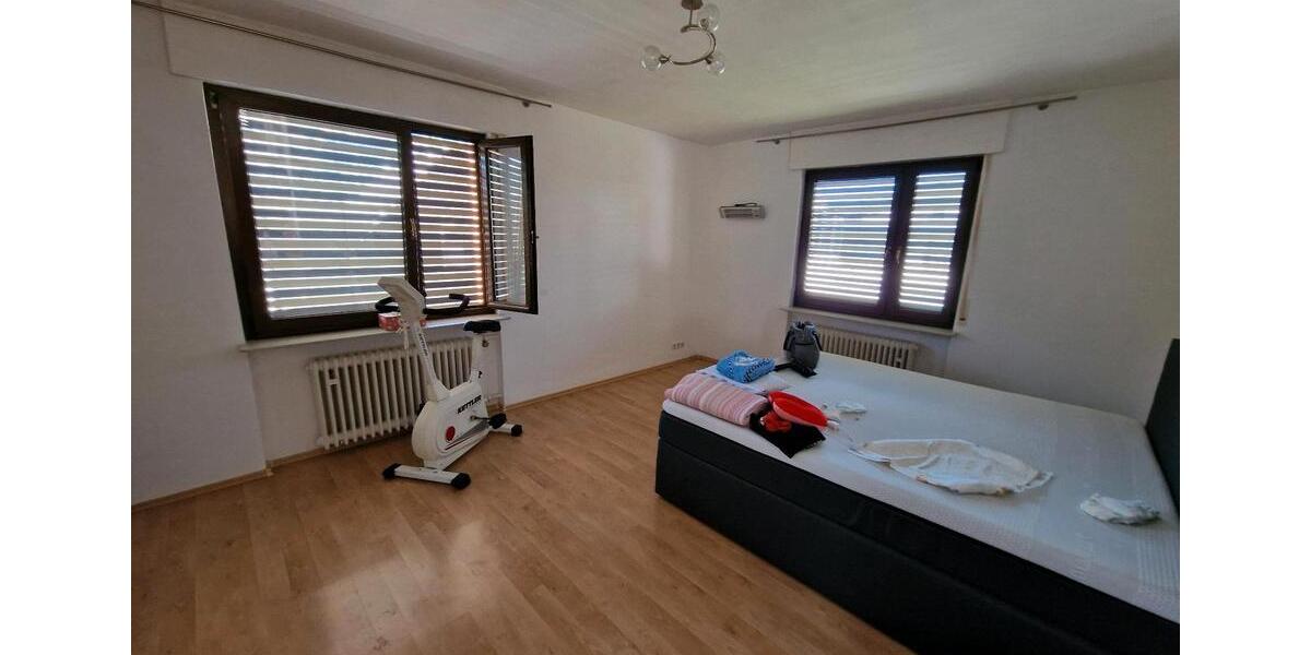 Einfamilienhaus Dahlheim - 3 Zimmer, 90 m&sup2;, 850&euro; | Angebot:26676386