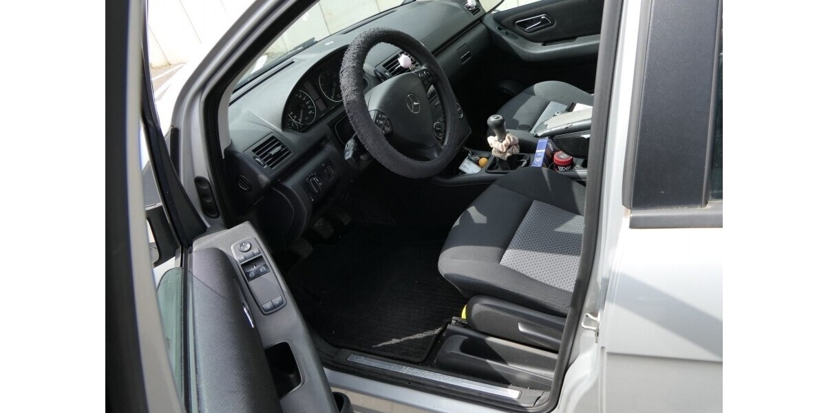 Mercedes-Benz A 150 205.900 km 1.150 &euro; Bad Ems 56130