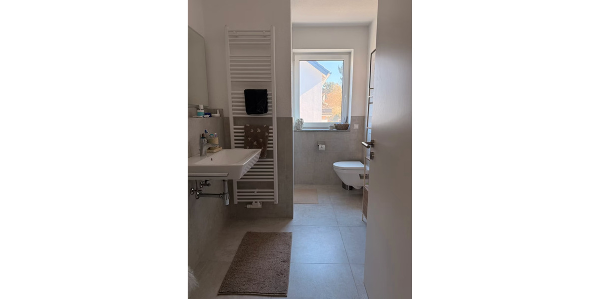 Etagenwohnung Rheinbreitbach - 3 Zimmer, 74 m&sup2;, 985&euro; | Angebot:25868768