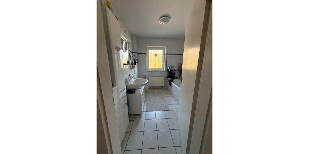 Etagenwohnung Sankt Katharinen - 3.5 Zimmer, 84 m&sup2;, 672&euro; | Angebot:26023340