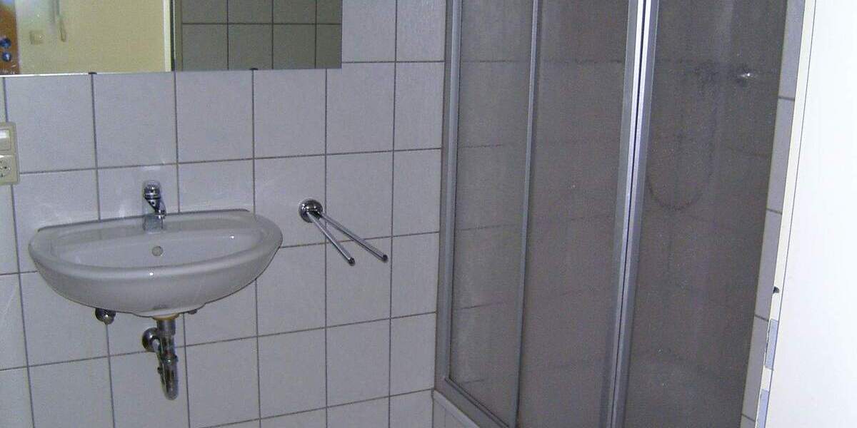 Etagenwohnung Weißenthurm - 3 Zimmer, 80 m&sup2;, 656&euro; | Angebot:25771875