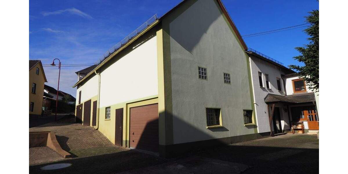 Mehrfamilienhaus, Wohnhaus Dierdorf / Giershofen Giershofen - 6 Zimmer, 178 m&sup2;, 229.000&euro; | Angebot:25665806