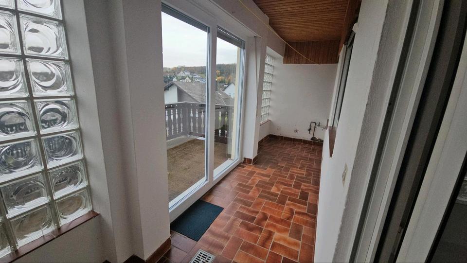 Dachgeschoßwohnung Niederzissen - 5 Zimmer, 136 m&sup2;, 1.150&euro; | Angebot:25876511