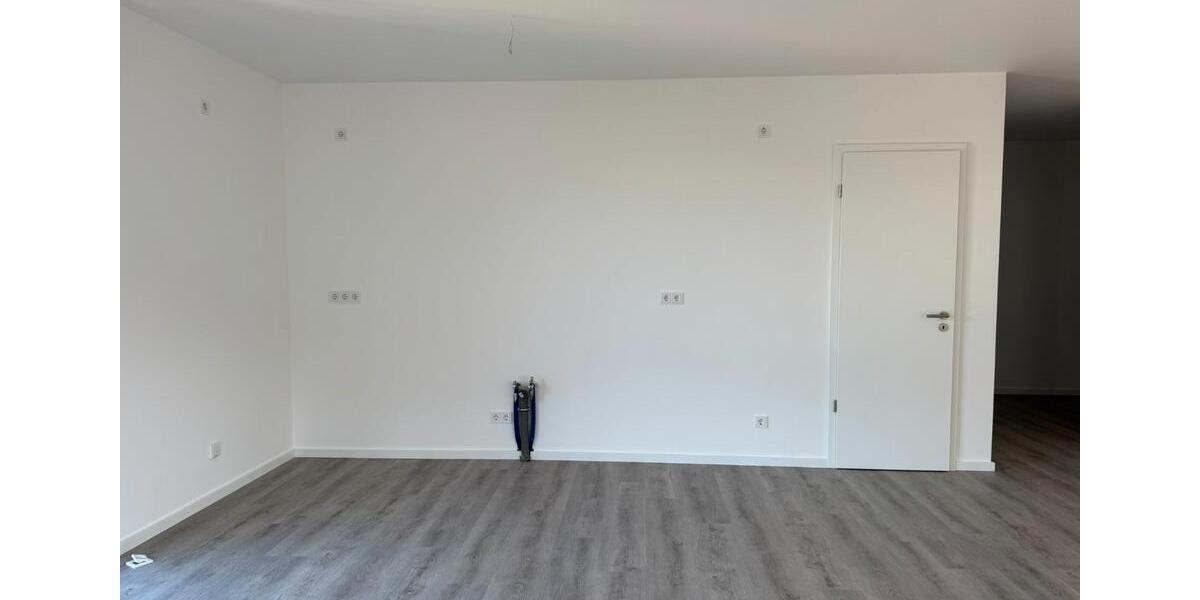 Etagenwohnung Flammersfeld - 2 Zimmer, 80 m&sup2;, 840&euro; | Angebot:26002274