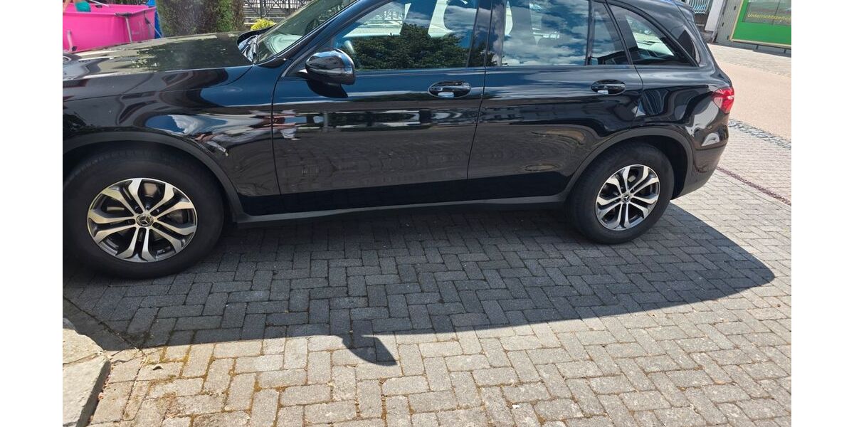 Mercedes-Benz GLC 220 180.000 km 20.900 &euro; Herschbach 56249