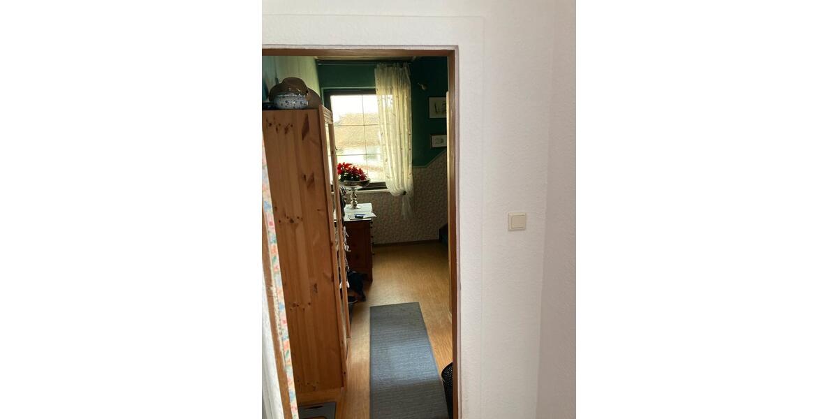 Einfamilienhaus Neuwied Block - 8 Zimmer, 170 m&sup2;, 239.000&euro; | Angebot:26552285