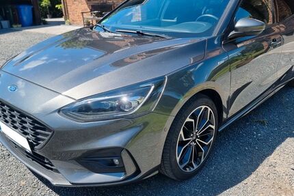 Ford Focus 59.998 km 21.500 &euro; Buchholz 53567