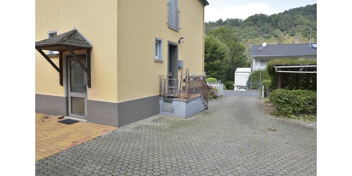 Mehrfamilienhaus, Wohnhaus Koblenz Karthause - 6 Zimmer, 140 m&sup2;, 360.000&euro; | Angebot:25292115