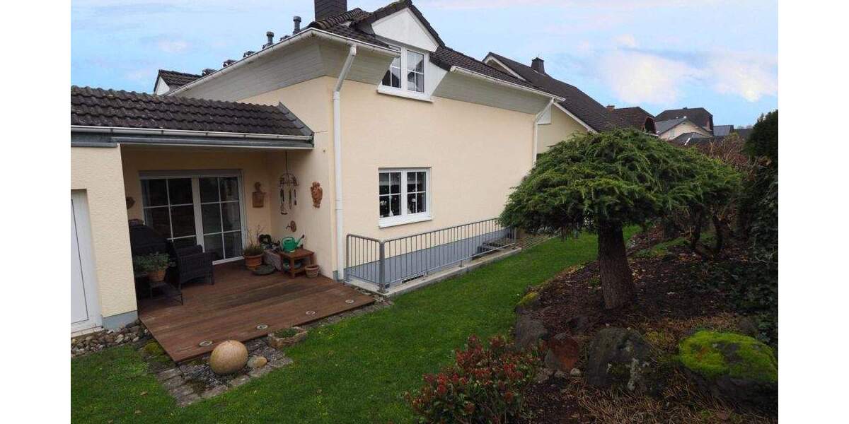 Mehrfamilienhaus, Wohnhaus Helferskirchen - 1 Zimmer, 284 m&sup2;, 649.000&euro; | Angebot:25665810