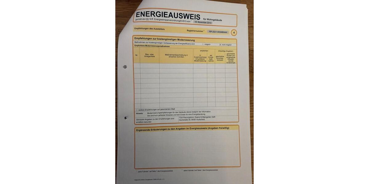 Dachgeschoßwohnung Straßenhaus - 3 Zimmer, 80 m&sup2;, 790&euro; | Angebot:26033601