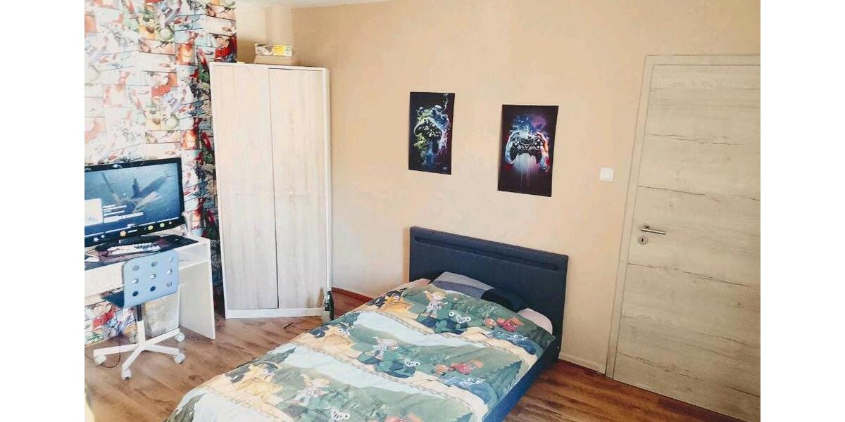 Einfamilienhaus Oberdreis - 7 Zimmer, 200 m&sup2;, 239.000&euro; | Angebot:25614199