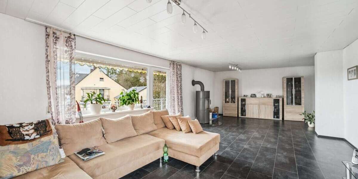 Einfamilienhaus Neuwied Block - 7 Zimmer, 250 m&sup2;, 379.000&euro; | Angebot:24446788