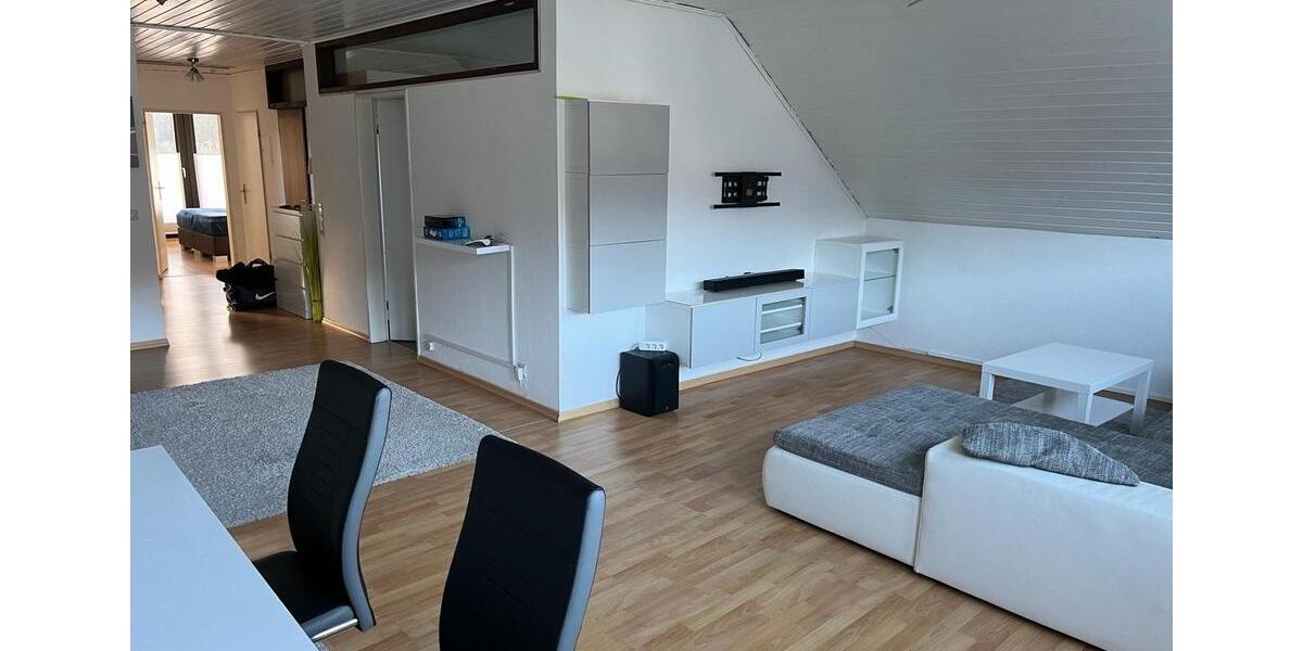 Dachgeschoßwohnung Breitscheid - 3 Zimmer, 92 m&sup2;, 790&euro; | Angebot:25310291