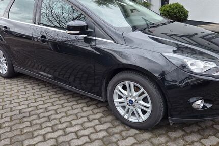 Ford Focus 103.000 km 5.999 &euro; Neuwied 56567