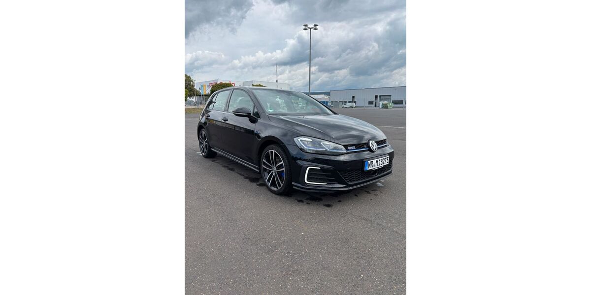 VW Golf 79.000 km 19.999 &euro; Neuwied 56566