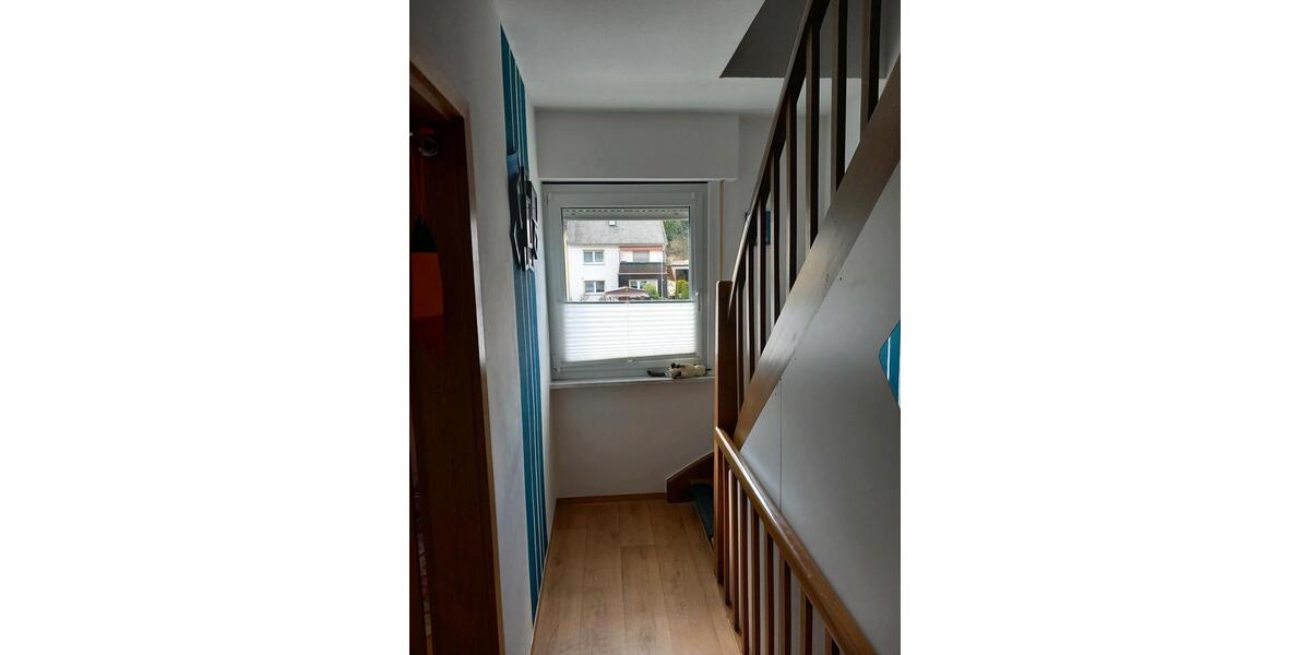 Reihenhaus Boppard - 6 Zimmer, 128 m&sup2;, 170.000&euro; | Angebot:26006438