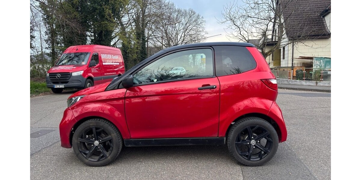 Aixam City Sport 33.029 km 12.100 &euro; Rengsdorf 56579