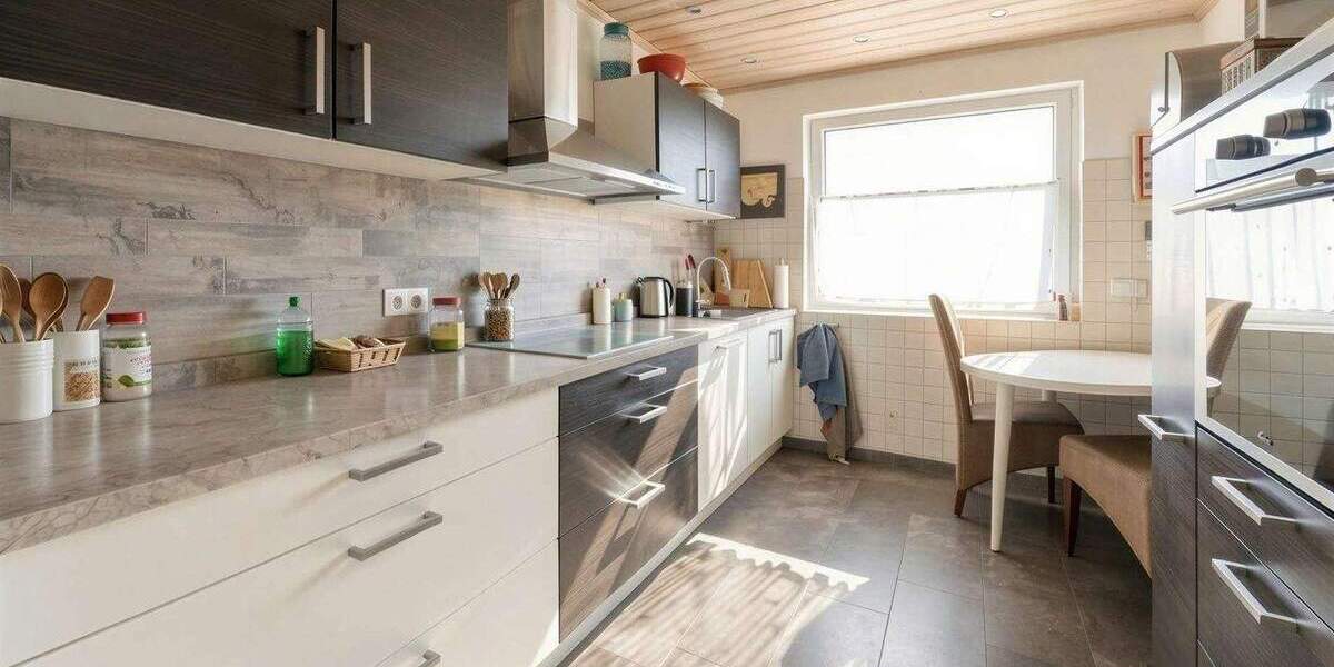 Einfamilienhaus Schürdt - 5 Zimmer, 115 m&sup2;, 289.000&euro; | Angebot:25800572