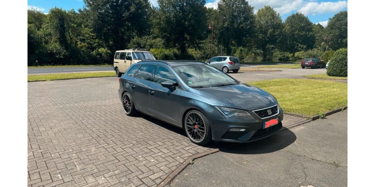 Seat Leon 64.000 km 14.000 &euro; Andernach 56626