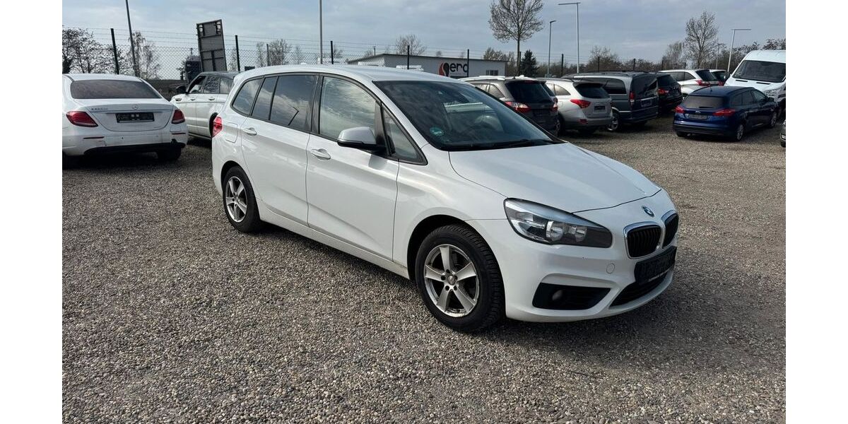 BMW 218 330.000 km 4.900 &euro; Koblenz OT Neuendorf 56070
