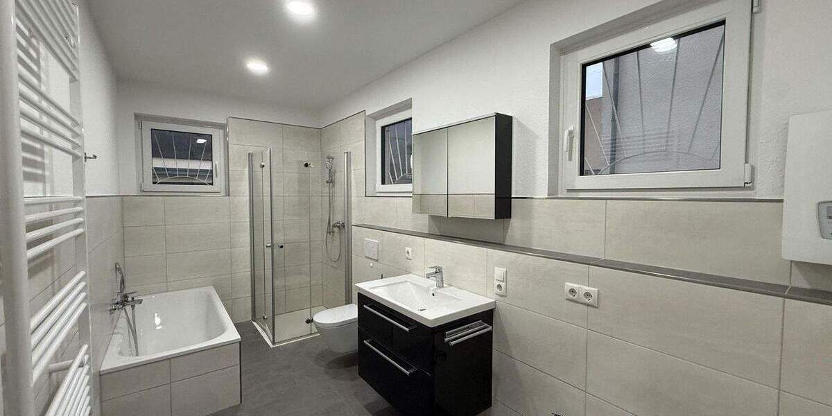 Etagenwohnung Andernach Namedy - 5 Zimmer, 116 m&sup2;, 1.750&euro; | Angebot:25831639