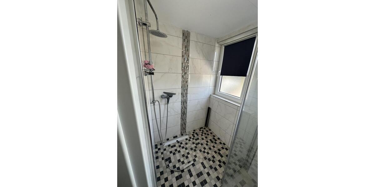 Dachgeschoßwohnung Neuwied Feldkirchen - 3 Zimmer, 70 m&sup2;, 620&euro; | Angebot:26496059