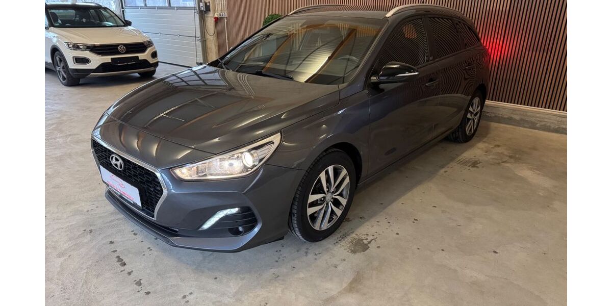Hyundai i30 134.051 km 8.999 &euro; Horhausen 56593