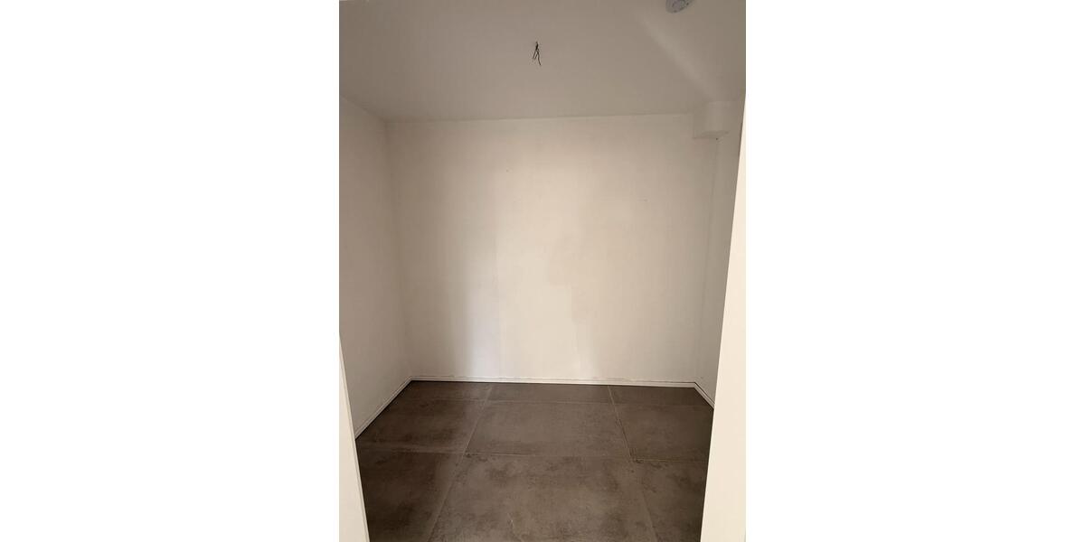 Terrassenwohnung Breitscheid - 3.5 Zimmer, 115 m&sup2;, 980&euro; | Angebot:25352896