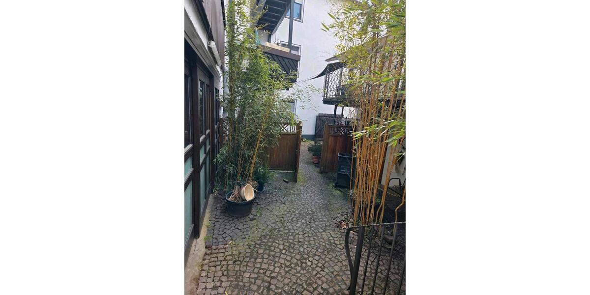 Etagenwohnung Neuwied - 4.5 Zimmer, 193 m&sup2;, 1.490&euro; | Angebot:25986630