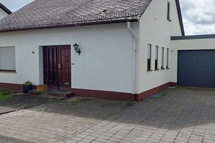 Haus Mayen / Kürrenberg Kürrenberg - 5 Zimmer, 115 m&sup2;, 195.000&euro; | Angebot:22844870