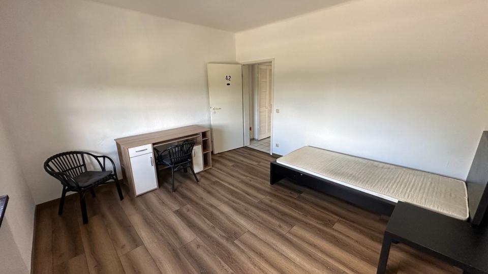 Etagenwohnung Bad Honnef - 4.5 Zimmer, 97 m&sup2;, 1.199&euro; | Angebot:25255181
