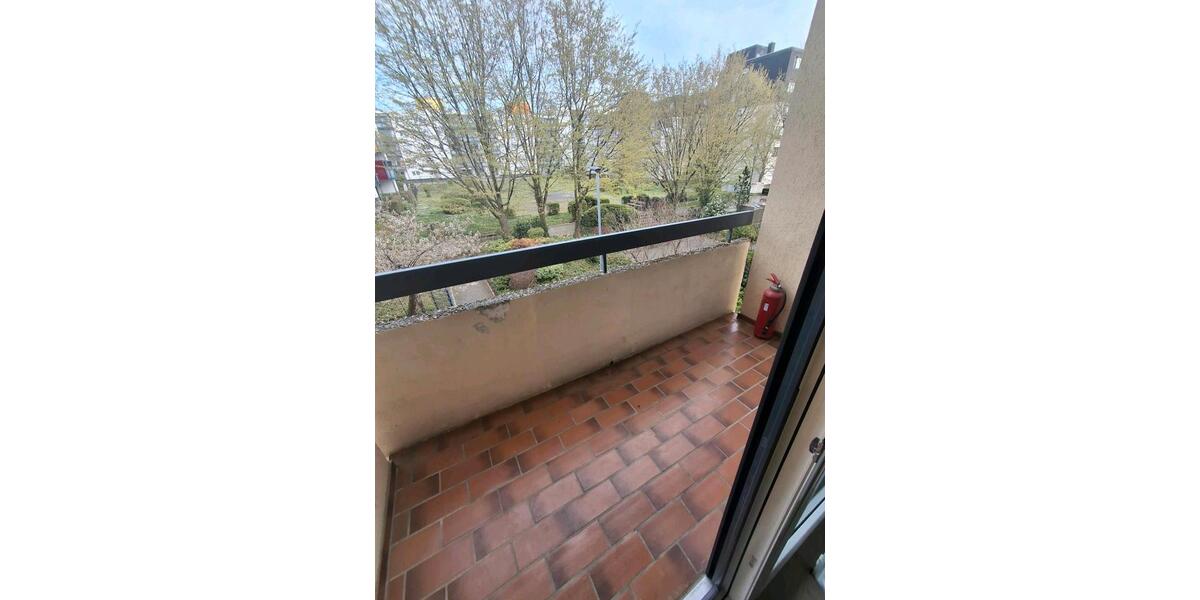 Etagenwohnung Koblenz Karthause - 4 Zimmer, 105 m&sup2;, 1.600&euro; | Angebot:25904119