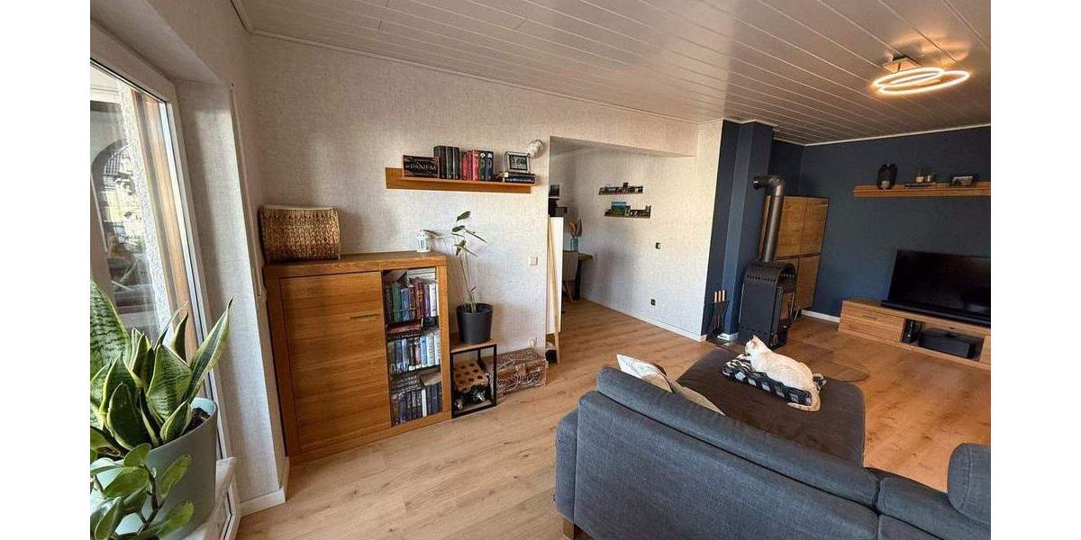 Etagenwohnung Rheinbrohl - 2 Zimmer, 93 m&sup2;, 174.000&euro; | Angebot:25787224