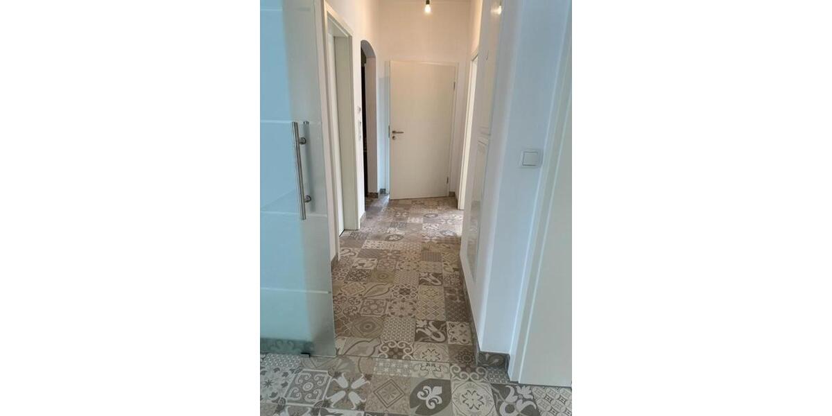 Etagenwohnung Neuwied - 3 Zimmer, 90 m&sup2;, 1.150&euro; | Angebot:25590761