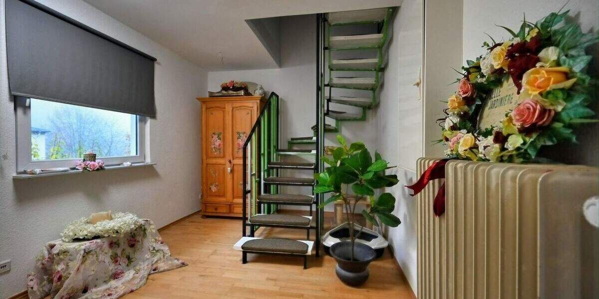 Einfamilienhaus Bad Ems - 3 Zimmer, 134 m&sup2;, 257.000&euro; | Angebot:25743761