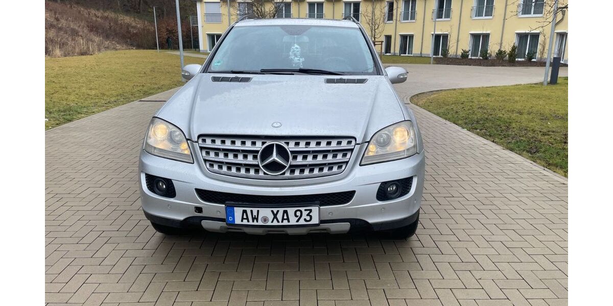 Mercedes-Benz ML 320 205.987 km 6.999 &euro; Spessart 56746